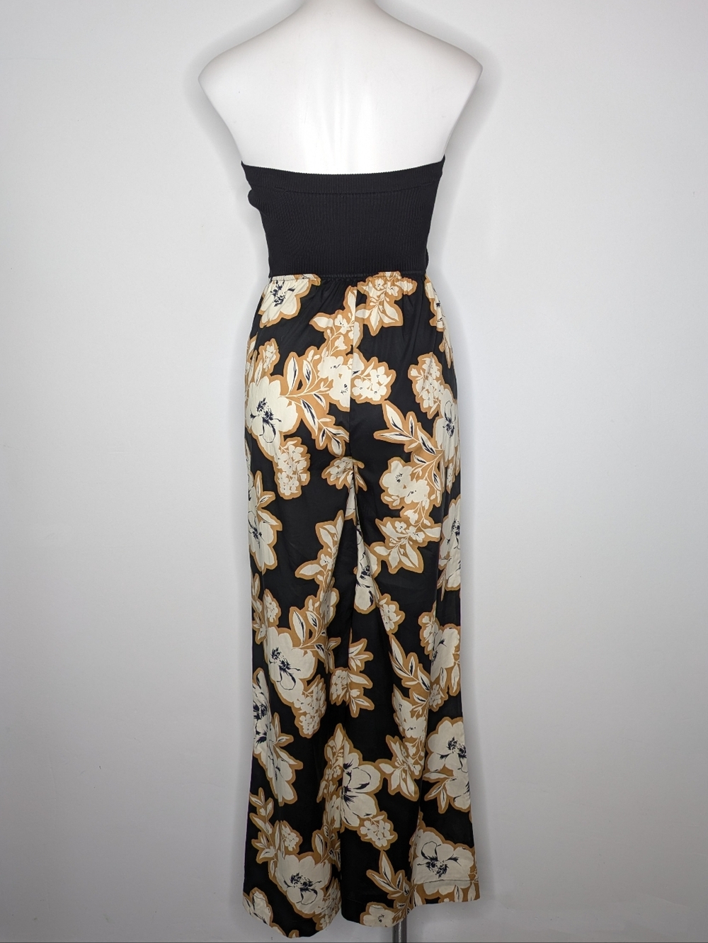 Evereve Black Cream Tan Floral Strapless Jumpsuit XS - Picture 7 of 13